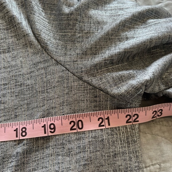 Susan Graver Women L Liquid Knit Silver Open Cardigan Metallic Travel - Picture 5 of 6